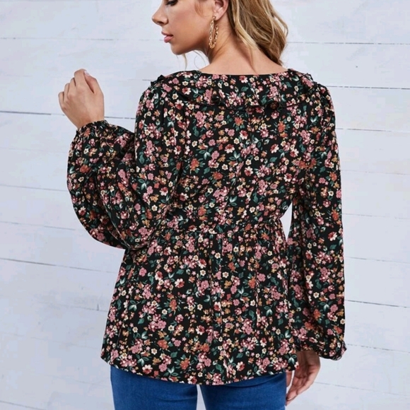 Maternity Floral Print Ruffle Trim Lantern Sleeve Peplum Blouse - Picture 2 of 7